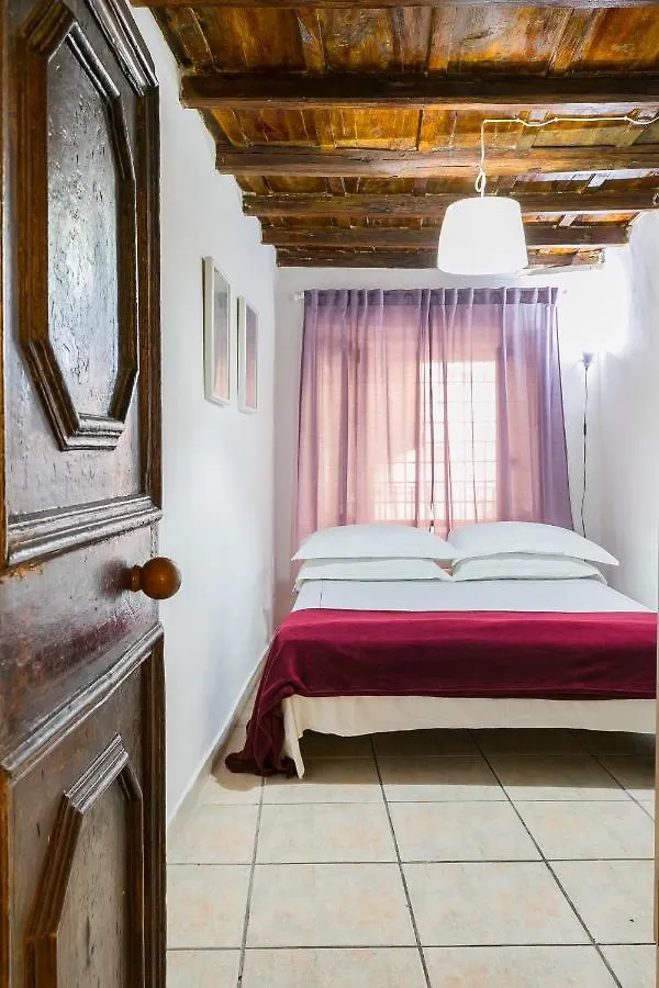 Apartment Moro 50 - Loft In Trastevere Rom Italien